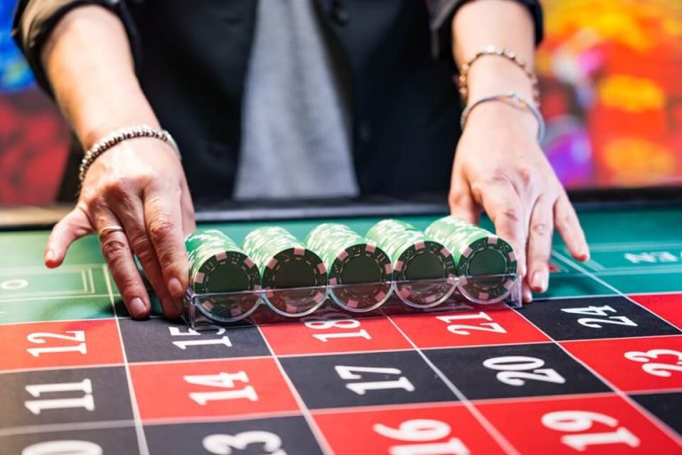 How Accurate Casino Tip Tracking Improves Dealer Retention and Cuts Turnover